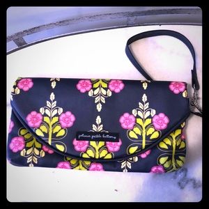 Petunia pickle bottom wipes clutch